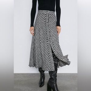 ZARA Houndstooth maxi skirt
